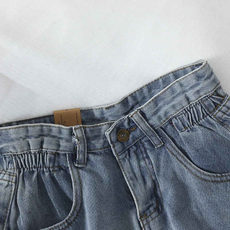 New 2021 Summer High Waist Denim Shorts Women Casual Loose Ladies Fashion Plus Size Elastic Waist Wide Leg Short Jeans Female
New 2021 Summer High Waist Denim Shorts Women Casual Loose Ladies Fashion Plus Size Elastic Waist Wide Leg Short Jeans Female