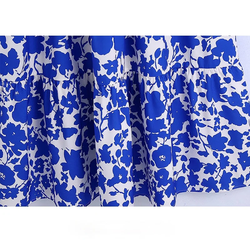 Women 2021 Fashion With Buttons Floral Print Midi Dress Vintage V Neck Short Sleeve Female Dresses Vestidos Mujer
Women 2021 Fashion With Buttons Floral Print Midi Dress Vintage V Neck Short Sleeve Female Dresses Vestidos Mujer