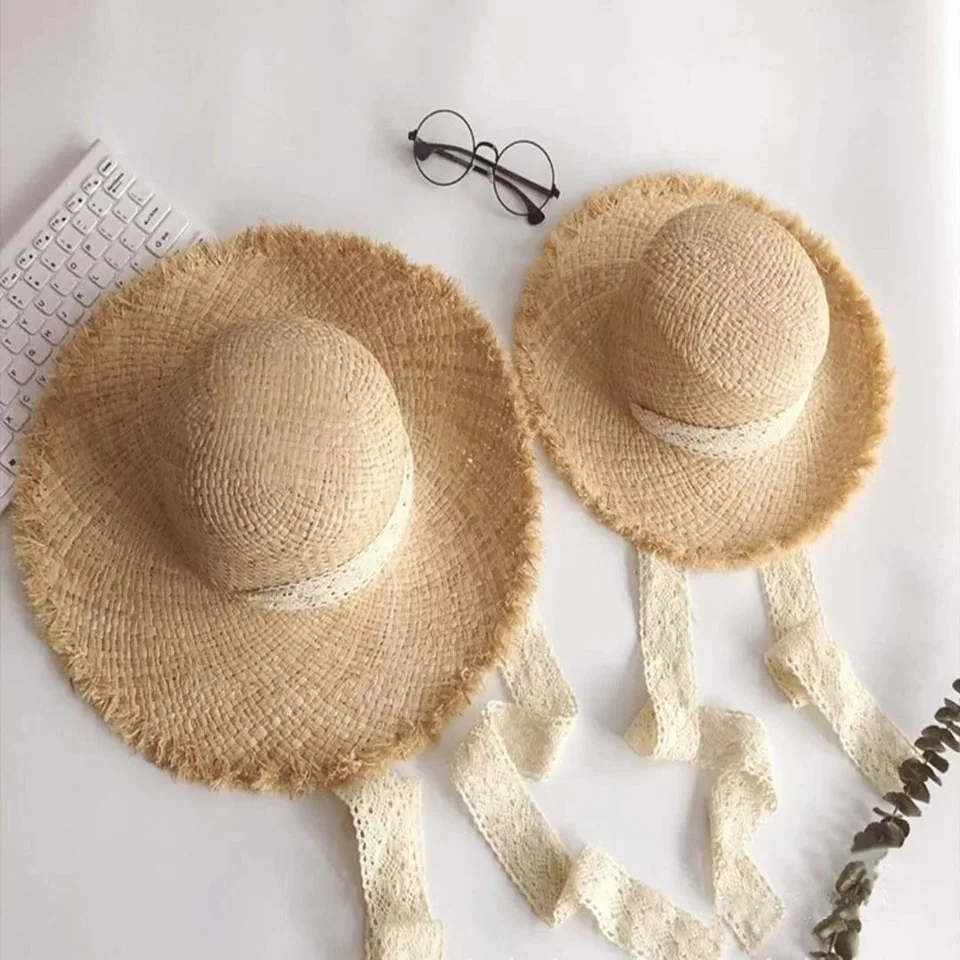 Summer Women Beach Raffia Straw Hat With Lace Ribbon Ladies' Temperament Round Flat Top Straw Hats 9-11CM Large Wide Brim Sunhat
Summer Women Beach Raffia Straw Hat With Lace Ribbon Ladies' Temperament Round Flat Top Straw Hats 9-11CM Large Wide Brim Sunhat