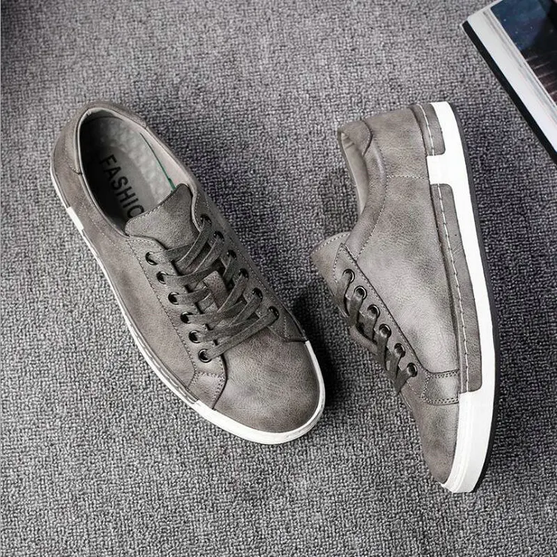 High quality thick soled men leather shoes Classic casual Men fashion breathable Flat shoes young mens Sneakers 2019 
High quality thick soled men leather shoes Classic casual Men fashion breathable Flat shoes young mens Sneakers 2019