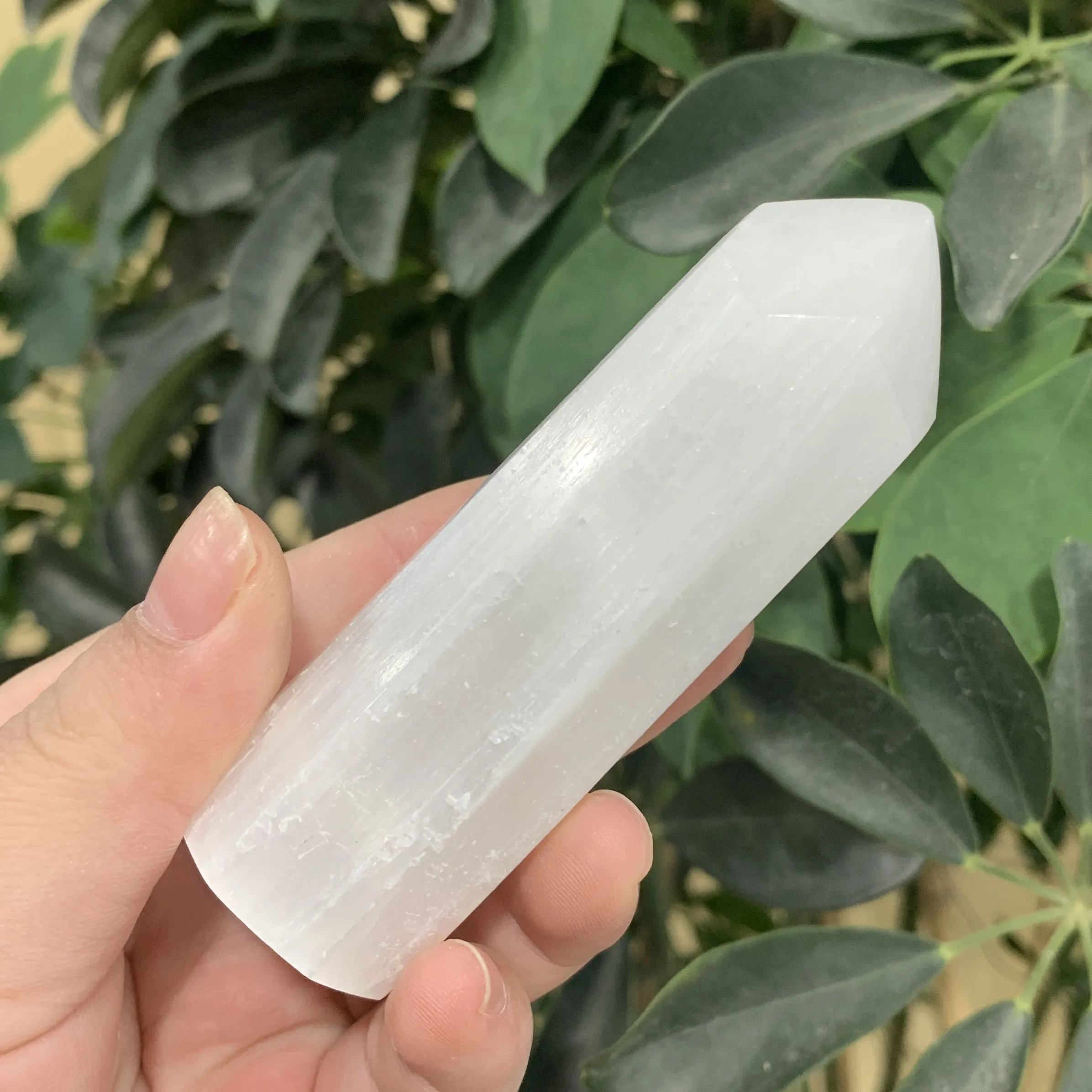 9-10 CM Natural Crystal Stone Energy Wand Selenite Tower Healing Reiki Chakra Fengshui Ornaments Obelisk For Room Decor
9-10 CM Natural Crystal Stone Energy Wand Selenite Tower Healing Reiki Chakra Fengshui Ornaments Obelisk For Room Decor