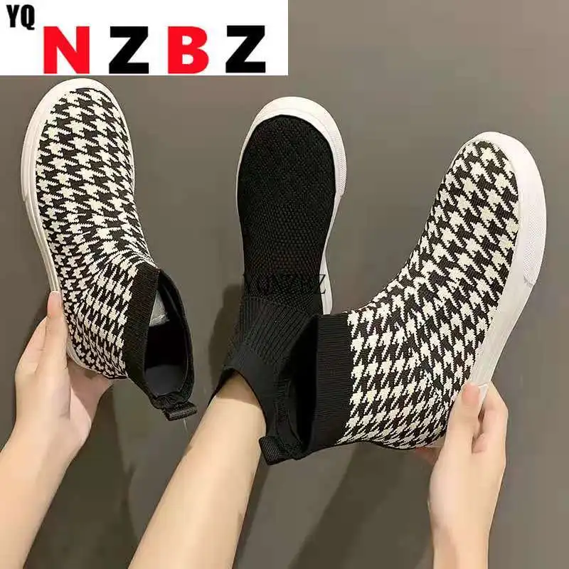 Breathable Ankle Boot Women Socks Shoes Female Sneakers Casual Elasticity Wedge Platform Shoes zapatillas Mujer Soft Sole
Breathable Ankle Boot Women Socks Shoes Female Sneakers Casual Elasticity Wedge Platform Shoes zapatillas Mujer Soft Sole