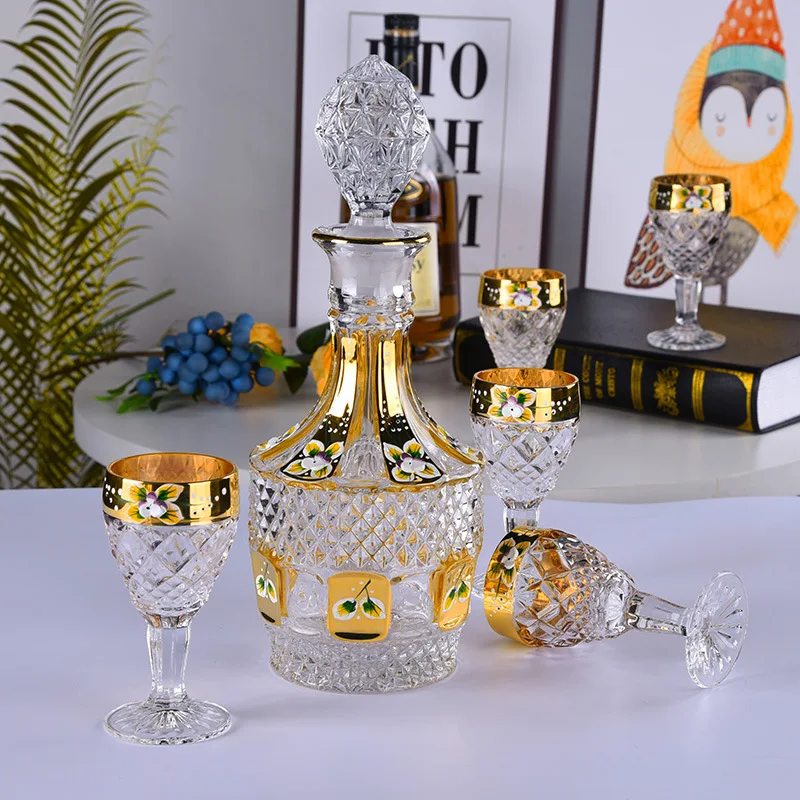7 Pcs Set luxury Crystal Glass lead-free home bar Whiskey Decanter Set with 6 Pcs old fashioned Whiskey glass 210311-04
7 Pcs Set luxury Crystal Glass lead-free home bar Whiskey Decanter Set with 6 Pcs old fashioned Whiskey glass 210311-04