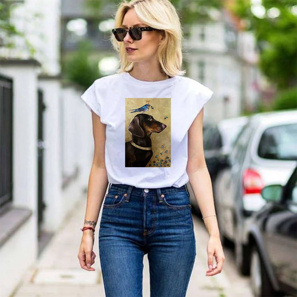 Bird and Dachshund Aesthetic Harmony Graphic Women's shirts Vogue Modern Girl Clothes Europe and America Trend Top Tumblr Tees
Bird and Dachshund Aesthetic Harmony Graphic Women's shirts Vogue Modern Girl Clothes Europe and America Trend Top Tumblr Tees