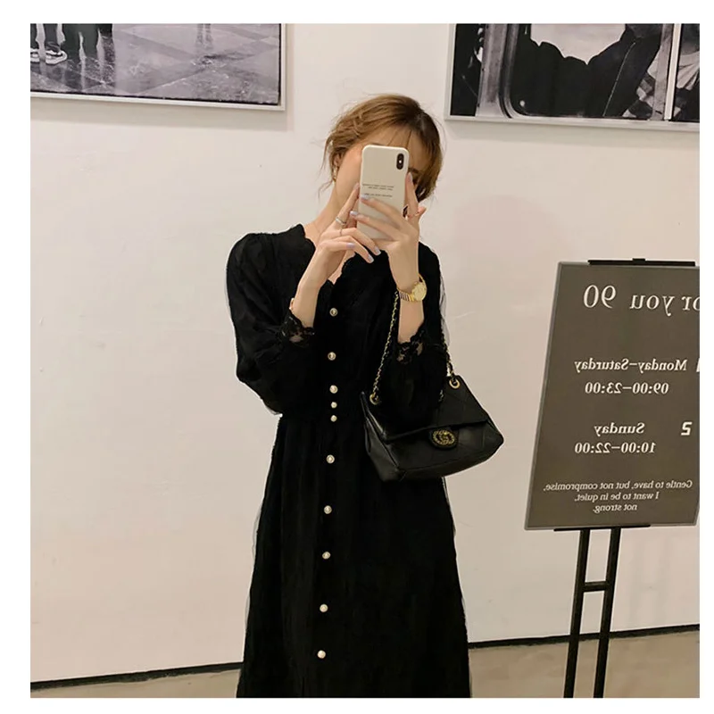 2021 spring and autumn women new French dress white long skirt with a base lace temperament elegant female slim mid-length dress
2021 spring and autumn women new French dress white long skirt with a base lace temperament elegant female slim mid-length dress