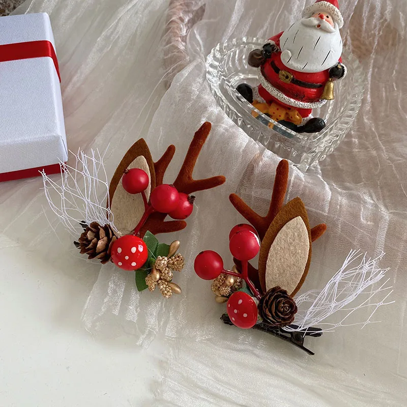 Фото Пара милых рождественских заколок для волос с оленьими рогами заколки