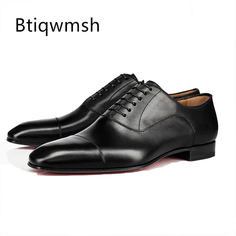 British Style Shoes Men Pointed Toe Black Soft Real Leather Low Heels Shoes Male Classic Oxfords Shoes
British Style Shoes Men Pointed Toe Black Soft Real Leather Low Heels Shoes Male Classic Oxfords Shoes