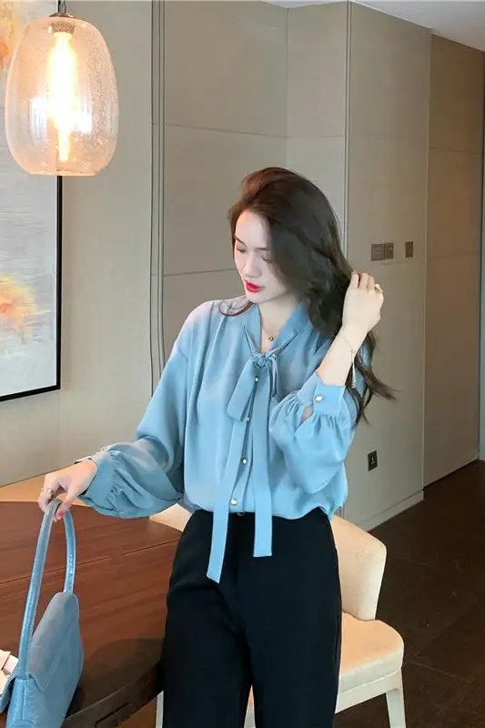 COIGARSAM French Style Full Sleeve blouse women Spring Chiffon blusas womens tops and blouses Blue 1657
COIGARSAM French Style Full Sleeve blouse women Spring Chiffon blusas womens tops and blouses Blue 1657