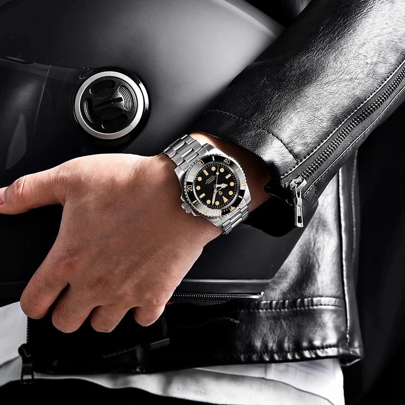 PAGANI DESIGN 2021 New 40mm Men's Automatic Mechanical Watch Retro Luxury Sapphire Glass Diving Clock NH35 200M Waterproof Watch
PAGANI DESIGN 2021 New 40mm Men's Automatic Mechanical Watch Retro Luxury Sapphire Glass Diving Clock NH35 200M Waterproof Watch