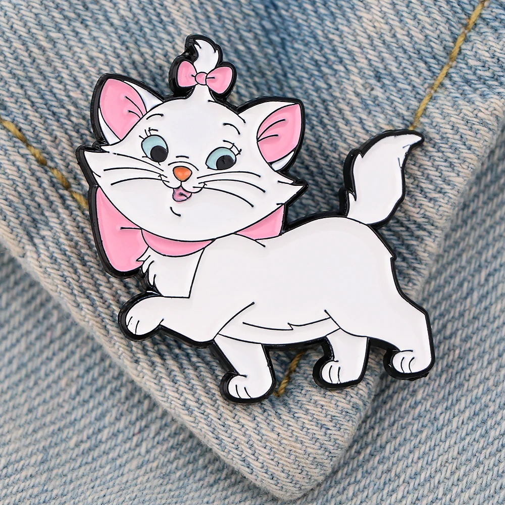LT1236 Marie Cat Cute Enamel Pin Movie Brooches Bag Lapel Pins Cartoon Badges on Backpack Decoration Jewelry Gift Accessories
LT1236 Marie Cat Cute Enamel Pin Movie Brooches Bag Lapel Pins Cartoon Badges on Backpack Decoration Jewelry Gift Accessories