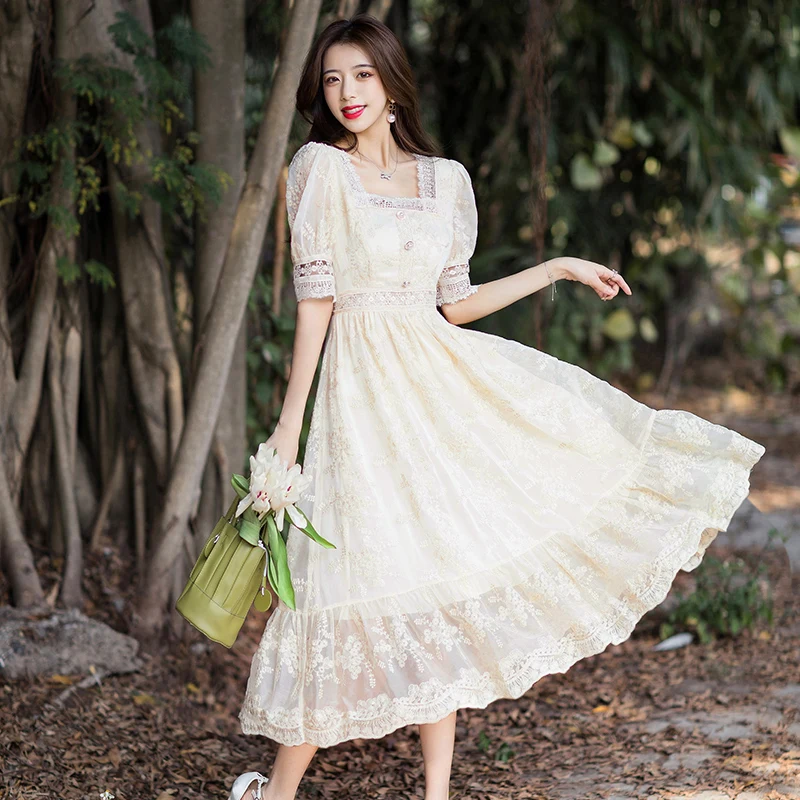 2021 Summer Chiffon Embroider Lace Elegant Sweet Women Dress Lantern Sleeve Square Collar Chic Fashion Dresses
2021 Summer Chiffon Embroider Lace Elegant Sweet Women Dress Lantern Sleeve Square Collar Chic Fashion Dresses