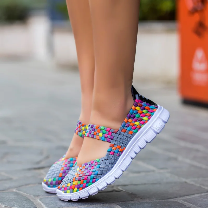 Summer Women Breathable Walking Running Sport Women Woven Shoes Anti Slip Handmade Weave Light Flats Mother Shoe Big Size
Summer Women Breathable Walking Running Sport Women Woven Shoes Anti Slip Handmade Weave Light Flats Mother Shoe Big Size