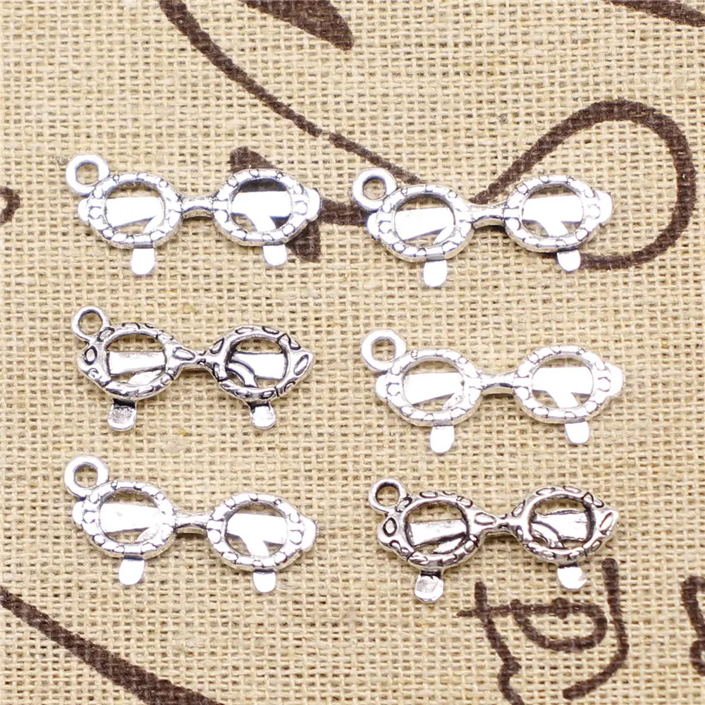 Charm For Making Jewelry Pendants Antique Silver Color Glasses 21x10mm 20pcs
Charm For Making Jewelry Pendants Antique Silver Color Glasses 21x10mm 20pcs