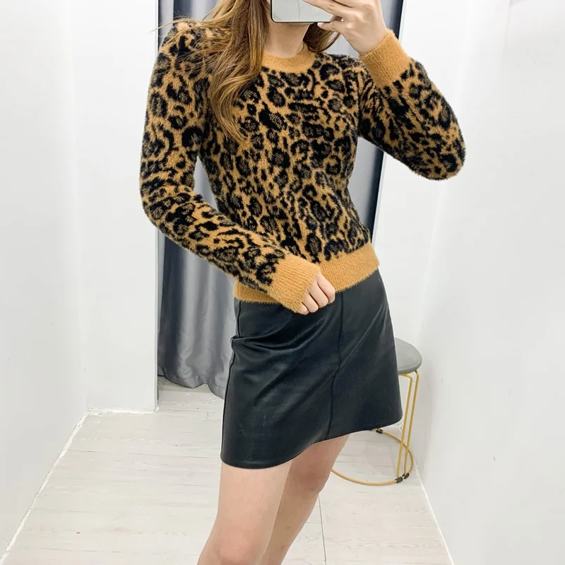 Вязаный свитер, пуловеры, зима 2020, зимние плотные женские пуловеры с леопардовым принтом, повседневные топы, джемпер для женщин
Вязаный свитер, пуловеры, зима 2020, зимние плотные женские пуловеры с леопардовым принтом, повседневные топы, джемпер для женщин