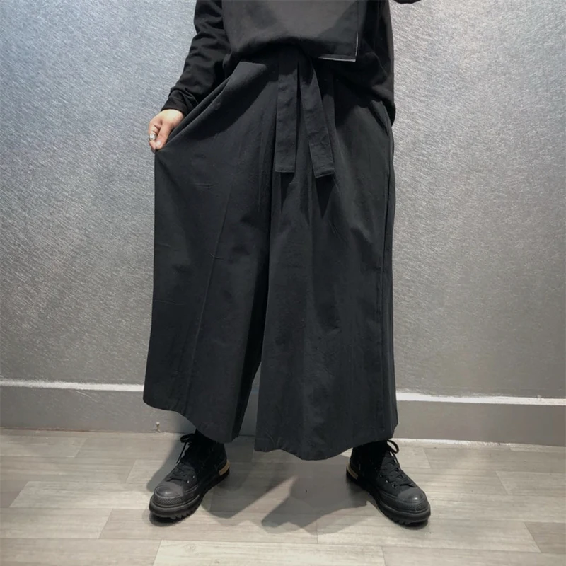 Men's Pants Large Personalized Loose Wide Leg Pants Autumn Dark Fashion Men's Style Black Slim Fashion Skirt Pants Men's Style
Men's Pants Large Personalized Loose Wide Leg Pants Autumn Dark Fashion Men's Style Black Slim Fashion Skirt Pants Men's Style