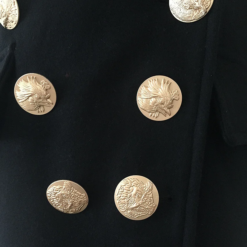 New Europe and America blasting winter women coat coat animal head personality metal button long wool coat
New Europe and America blasting winter women coat coat animal head personality metal button long wool coat