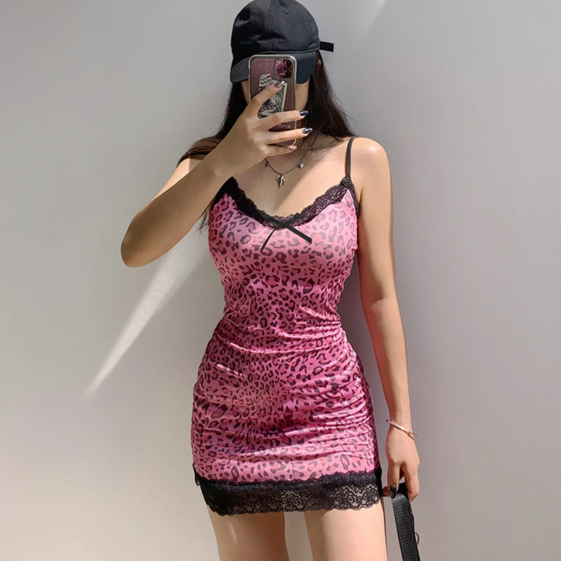 Animal Leopard Printed Mini Dress Summer Patchwork Lace Frill Sexy Bodycon Dress Women Y2K Sleeveless Strappy Dress
Animal Leopard Printed Mini Dress Summer Patchwork Lace Frill Sexy Bodycon Dress Women Y2K Sleeveless Strappy Dress