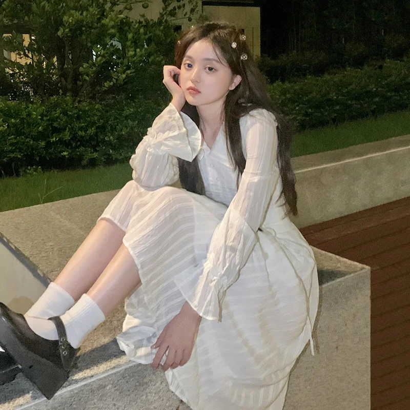 French Style White Long-Sleeved Dress For Women Spring And Autumn 2021 New Design Sense Small Fairy Temperamental Long Dresses
French Style White Long-Sleeved Dress For Women Spring And Autumn 2021 New Design Sense Small Fairy Temperamental Long Dresses