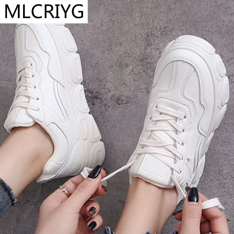 2021 Fashion Women's Shoes Autumn Women's Solid Color Non-slip Wear-resistant Sneakers Women's Comfortable Warm Casual Shoes
2021 Fashion Women's Shoes Autumn Women's Solid Color Non-slip Wear-resistant Sneakers Women's Comfortable Warm Casual Shoes
