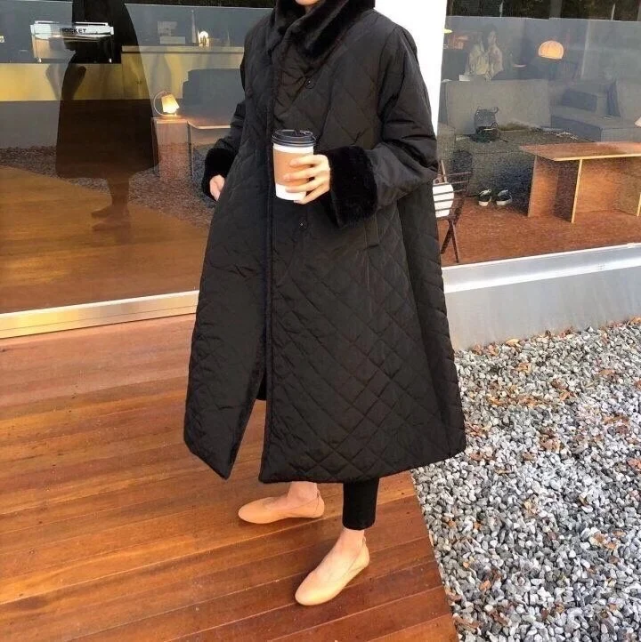 SuperAen Retro Splicing Warm Wool Long Cotton Jacket Solid Wide-waisted Button STAND Coats
SuperAen Retro Splicing Warm Wool Long Cotton Jacket Solid Wide-waisted Button STAND Coats