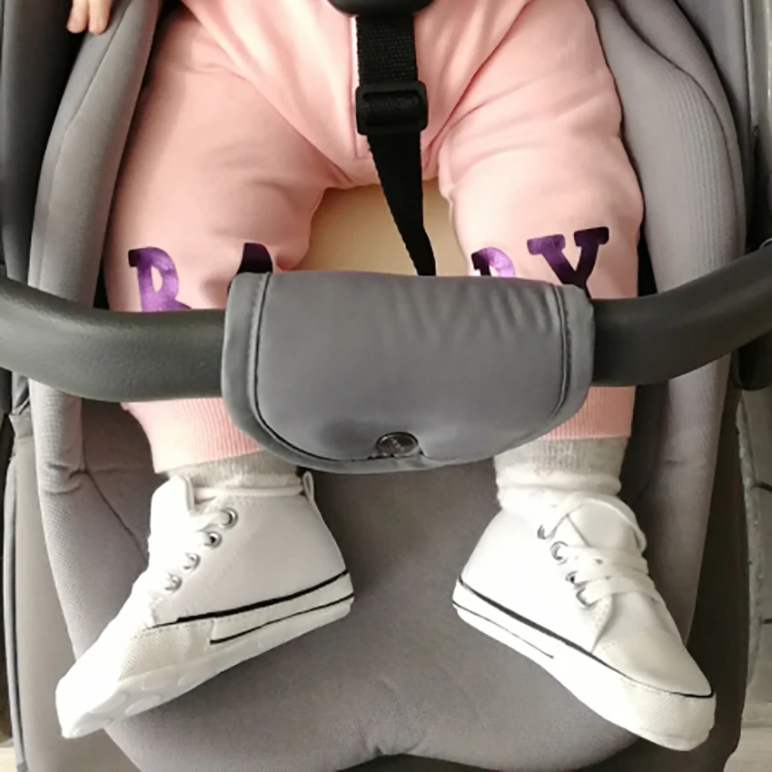 Baby Canvas Classic Sports Sneakers Newborn Kids Boys Girls Print Star First Walkers Shoes Infant Toddler Anti-slip Child Shoes
Baby Canvas Classic Sports Sneakers Newborn Kids Boys Girls Print Star First Walkers Shoes Infant Toddler Anti-slip Child Shoes