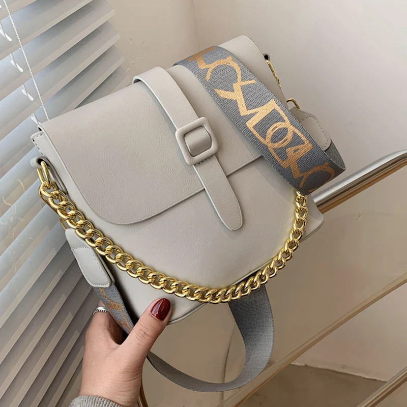Square Mini Shoulder Bag Chain PU Leather Crossbody Bags for Women 2021 Spring Simple Purses and Handbags Female Travel Totes
Square Mini Shoulder Bag Chain PU Leather Crossbody Bags for Women 2021 Spring Simple Purses and Handbags Female Travel Totes