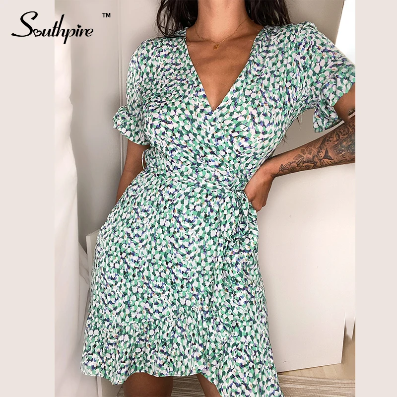 Southpire Women's Ruffle Short Sleeve Green Floral Print Summer Dress 2022 Sexy V-Neck A-Line Mini Wrap Dresses Daily Clothing 
Southpire Women's Ruffle Short Sleeve Green Floral Print Summer Dress 2022 Sexy V-Neck A-Line Mini Wrap Dresses Daily Clothing