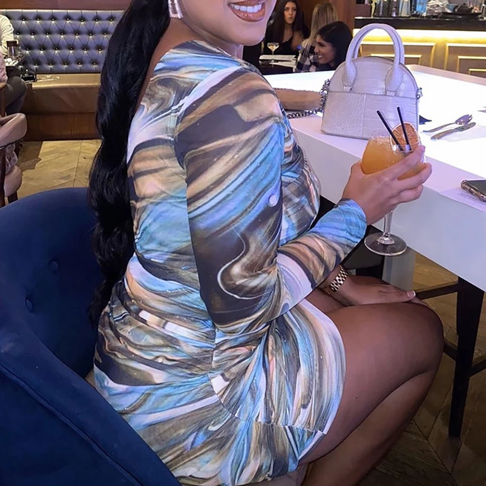 2021 Debutante Printed Milk Silk Dresses Women Sexy Club Party One Shoulder Serpentine Fancy Slim Mini Dress
2021 Debutante Printed Milk Silk Dresses Women Sexy Club Party One Shoulder Serpentine Fancy Slim Mini Dress