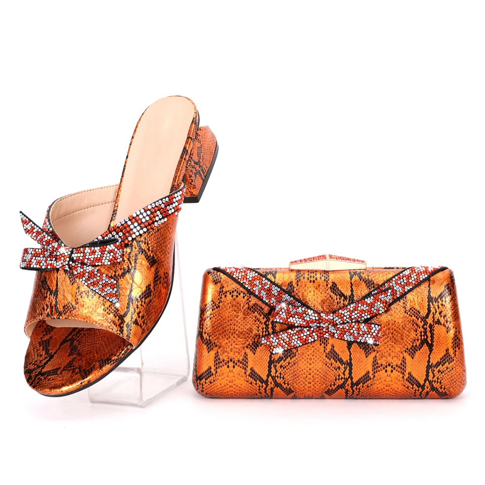 Women's Mid Heeled Snake Pattern Leather Sandals Square Heel Luxury Design Sexy Fashion Bow Party With Thick Heels
Women's Mid Heeled Snake Pattern Leather Sandals Square Heel Luxury Design Sexy Fashion Bow Party With Thick Heels