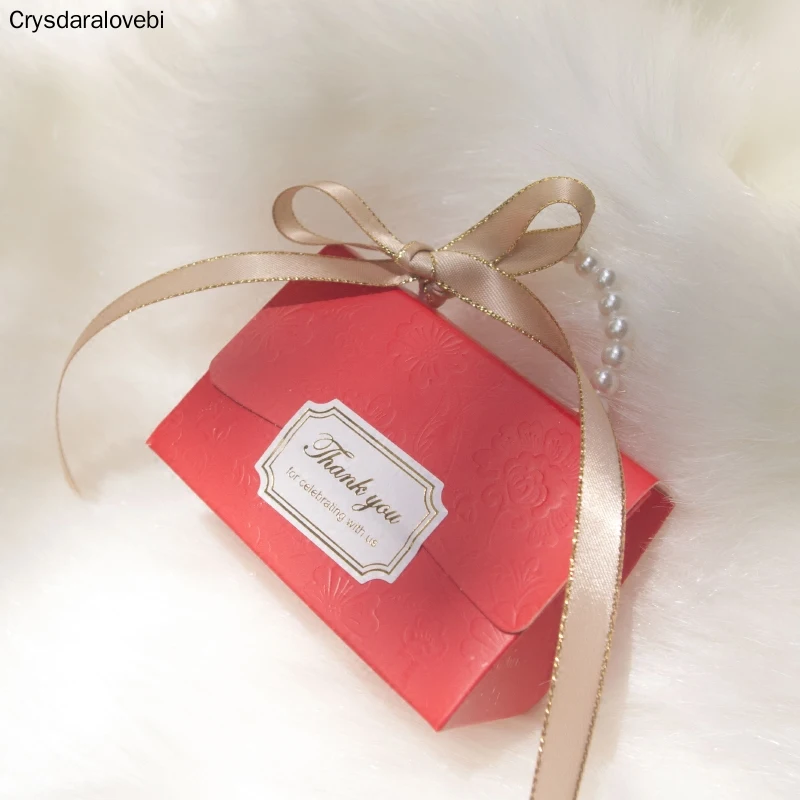New romantic wedding candy boxes european pearl gift cases wedding favors and gifts box party supplies baby shower party
New romantic wedding candy boxes european pearl gift cases wedding favors and gifts box party supplies baby shower party
