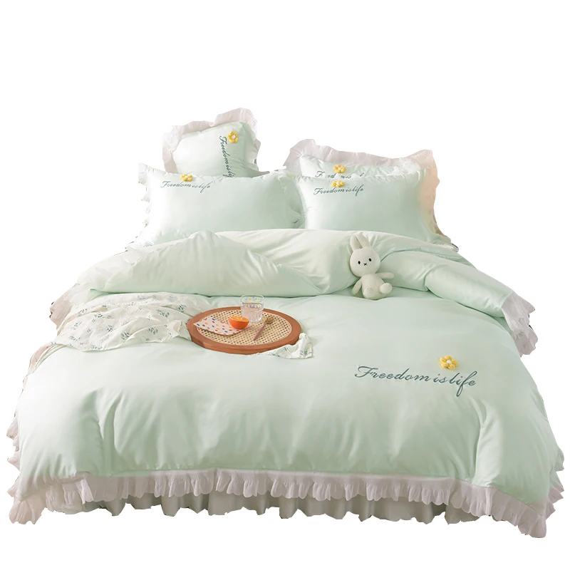 Summer washed silk bed skirt four-piece princess style fresh embroidered cool feeling ice silk bed sheet double duvet cover 
Summer washed silk bed skirt four-piece princess style fresh embroidered cool feeling ice silk bed sheet double duvet cover