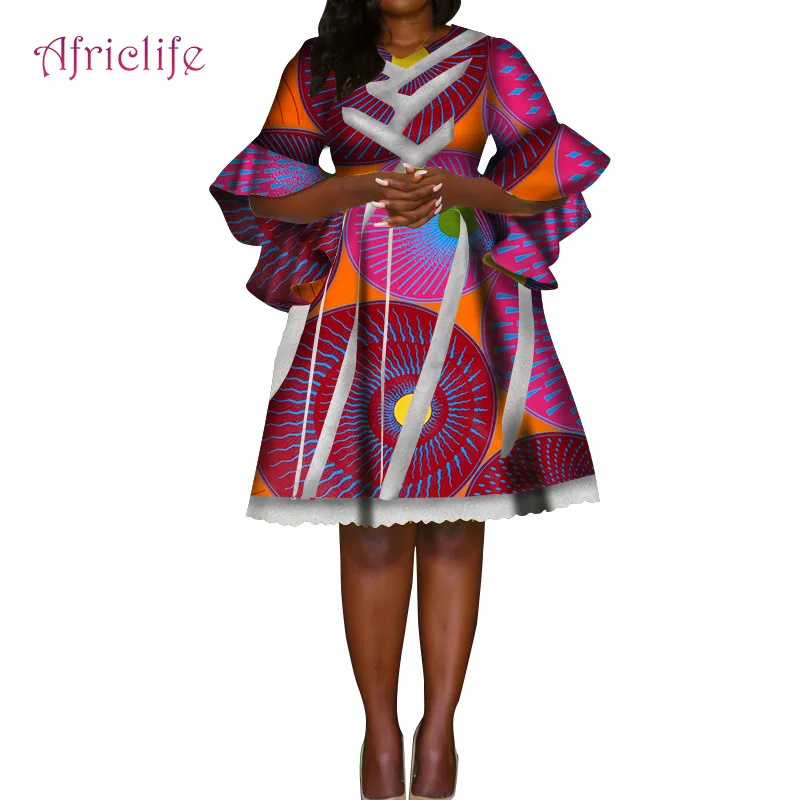 Lace Patchwork African Print Fabric 100% Cotton Fashion Lady Dresses V-Necklace Mid-Sleeve Knee Skirt Clothing for Women WY4702
Lace Patchwork African Print Fabric 100% Cotton Fashion Lady Dresses V-Necklace Mid-Sleeve Knee Skirt Clothing for Women WY4702