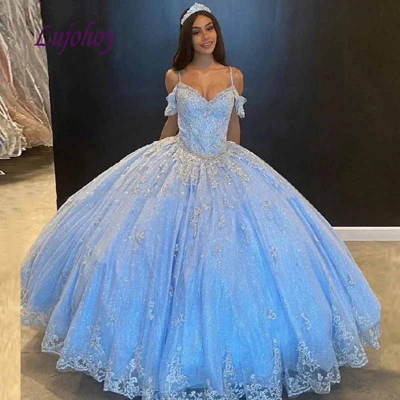 Sky Blue Lace Quinceanera Dresses Ball Gown Plus Size Mexican 15 year old Sixteen Off Shoulder Princess Sweet 16 Prom Dress
Sky Blue Lace Quinceanera Dresses Ball Gown Plus Size Mexican 15 year old Sixteen Off Shoulder Princess Sweet 16 Prom Dress