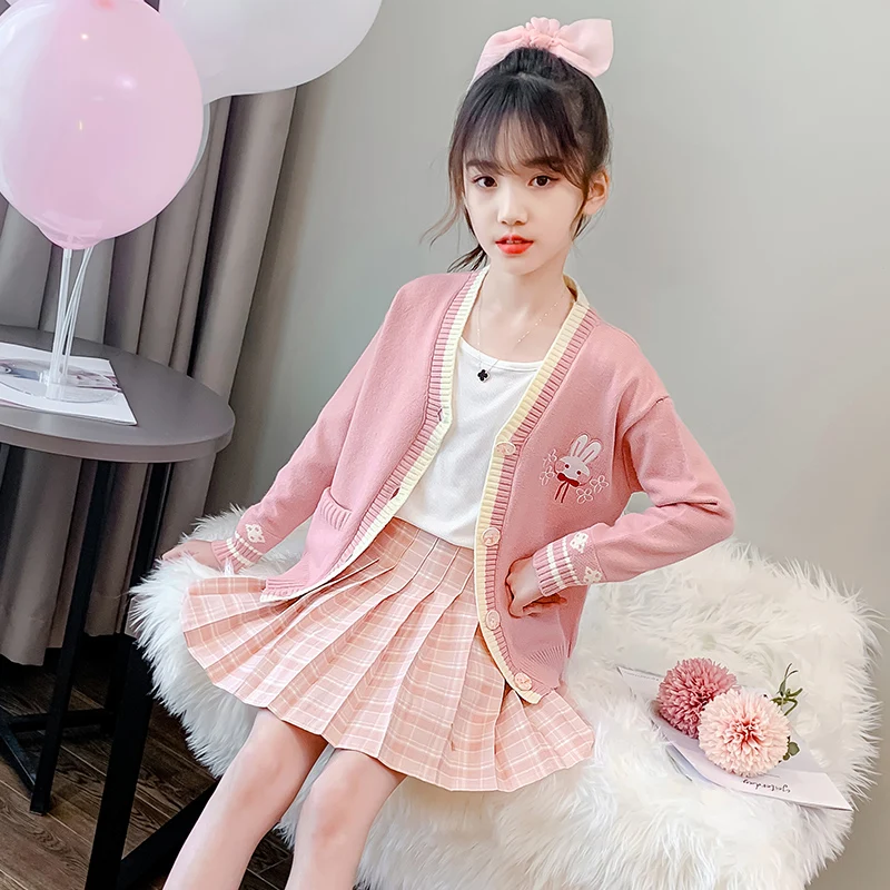 Cartoon Rabbit Baby Girls Knit Coats Autumn New Cute Loose Pink Kids Tops Soft Comfort Baby Girls Clothes Outerwears Vestidos
Cartoon Rabbit Baby Girls Knit Coats Autumn New Cute Loose Pink Kids Tops Soft Comfort Baby Girls Clothes Outerwears Vestidos