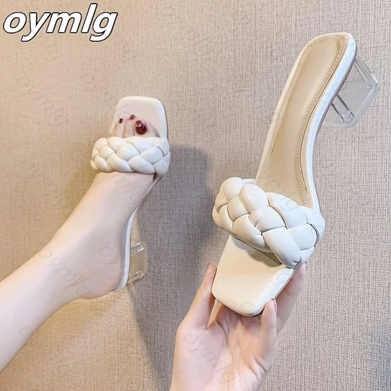 Women's shoes summer 2020 new fashion mid-heel thick-heeled high-heeled fairy minimalist transparent crystal heel sandals
Women's shoes summer 2020 new fashion mid-heel thick-heeled high-heeled fairy minimalist transparent crystal heel sandals
