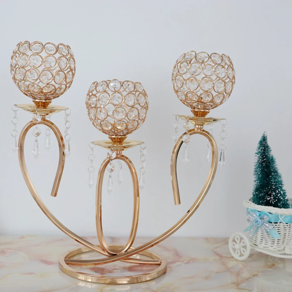 Романтический декоративный хрустальный подсвечник с 3 ручками, благородный орнамент на годовщину
Романтический декоративный хрустальный подсвечник с 3 ручками, благородный орнамент на годовщину