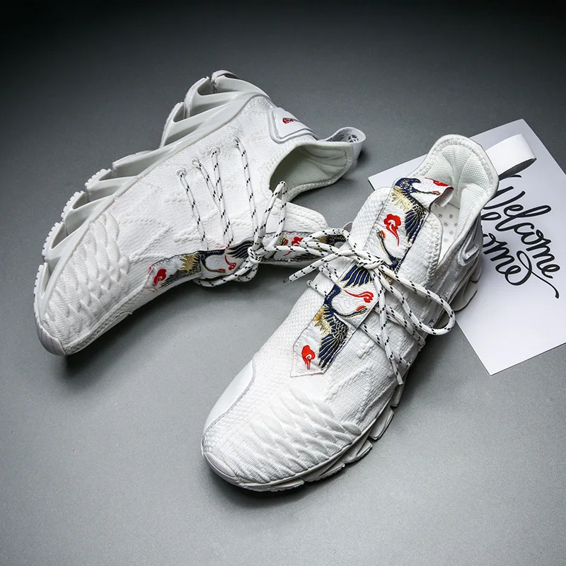 Running shoes youth blade shoes men's sports and leisure trendy shoes flying woven mesh breathable trend all-match running shoes
Running shoes youth blade shoes men's sports and leisure trendy shoes flying woven mesh breathable trend all-match running shoes