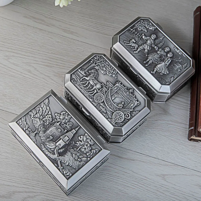 Classical Metal Jewelry Box Metal Case Vintage Design Childlike Carriage Countryside View Necklace Earrings Rings Storage Casket
Classical Metal Jewelry Box Metal Case Vintage Design Childlike Carriage Countryside View Necklace Earrings Rings Storage Casket