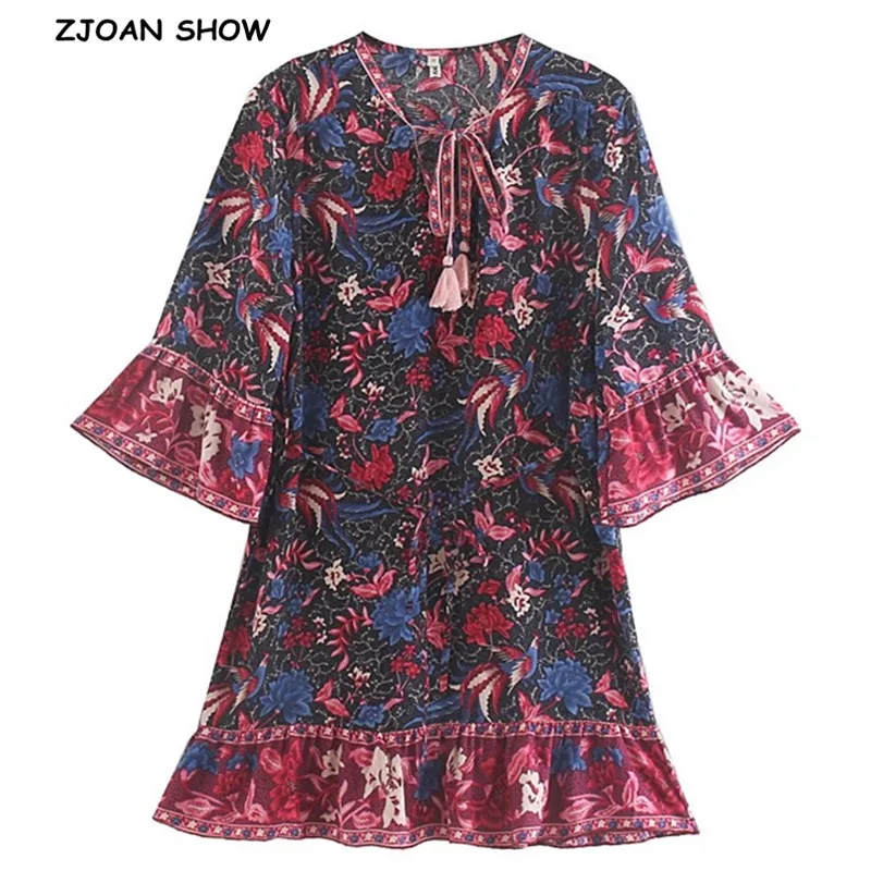 2019 Women blue red flower Crane print Short Dress Holiday V neck Tassel Stream 3/4 Sleeve Ruffles Hem Dresses Vestido
2019 Women blue red flower Crane print Short Dress Holiday V neck Tassel Stream 3/4 Sleeve Ruffles Hem Dresses Vestido