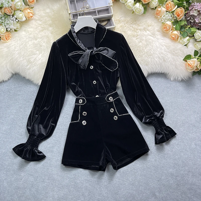 Women 2022 Spring Summer New Golden Velvet Shorts Suits Female Two Piece Set Lady Bow Lace Up Collar Shirts and Shorts Suits X18
Women 2022 Spring Summer New Golden Velvet Shorts Suits Female Two Piece Set Lady Bow Lace Up Collar Shirts and Shorts Suits X18
