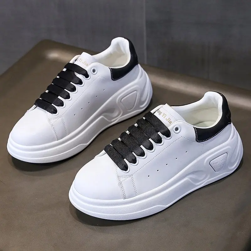 Spring and autumn women vulcanized shoes fashion casual women's shoes breathable all-match white shoes heightened platform shoes
Spring and autumn women vulcanized shoes fashion casual women's shoes breathable all-match white shoes heightened platform shoes