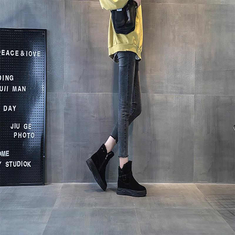 2020 New Arrival Winter British Style Snow Booties Fur Keep Warm Popular Fashion Lightweight Soft Comfortable Lace-Up Ankle Bota
2020 New Arrival Winter British Style Snow Booties Fur Keep Warm Popular Fashion Lightweight Soft Comfortable Lace-Up Ankle Bota