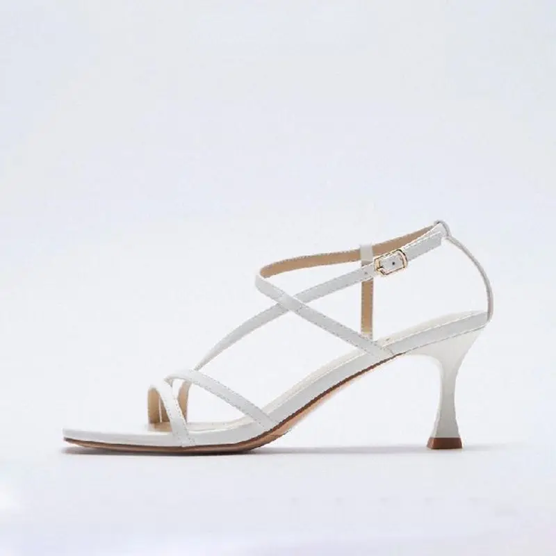 White Thin Heel Roman Sandals French Style High Heels For Women 2021 Summer Hot Sell Party Dress Women Sandals
White Thin Heel Roman Sandals French Style High Heels For Women 2021 Summer Hot Sell Party Dress Women Sandals