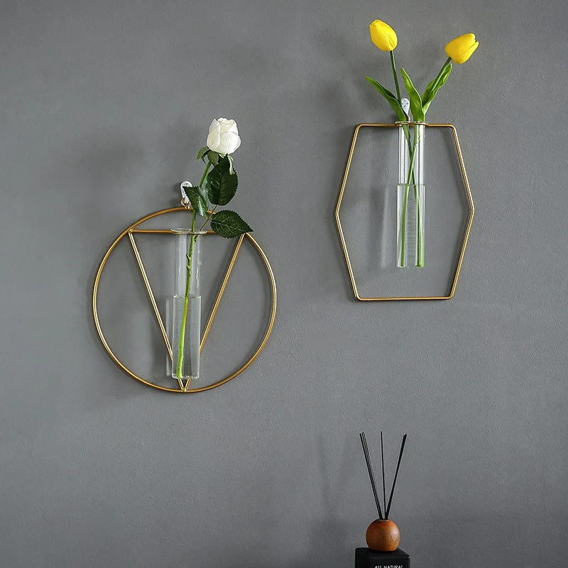 Test Tube Flower Vases Wall-mounted 2 In 1 Geometric Shape Light Luxury Metal Glass Flowerpot Wall Hanging Art Plant Terrarium
Test Tube Flower Vases Wall-mounted 2 In 1 Geometric Shape Light Luxury Metal Glass Flowerpot Wall Hanging Art Plant Terrarium