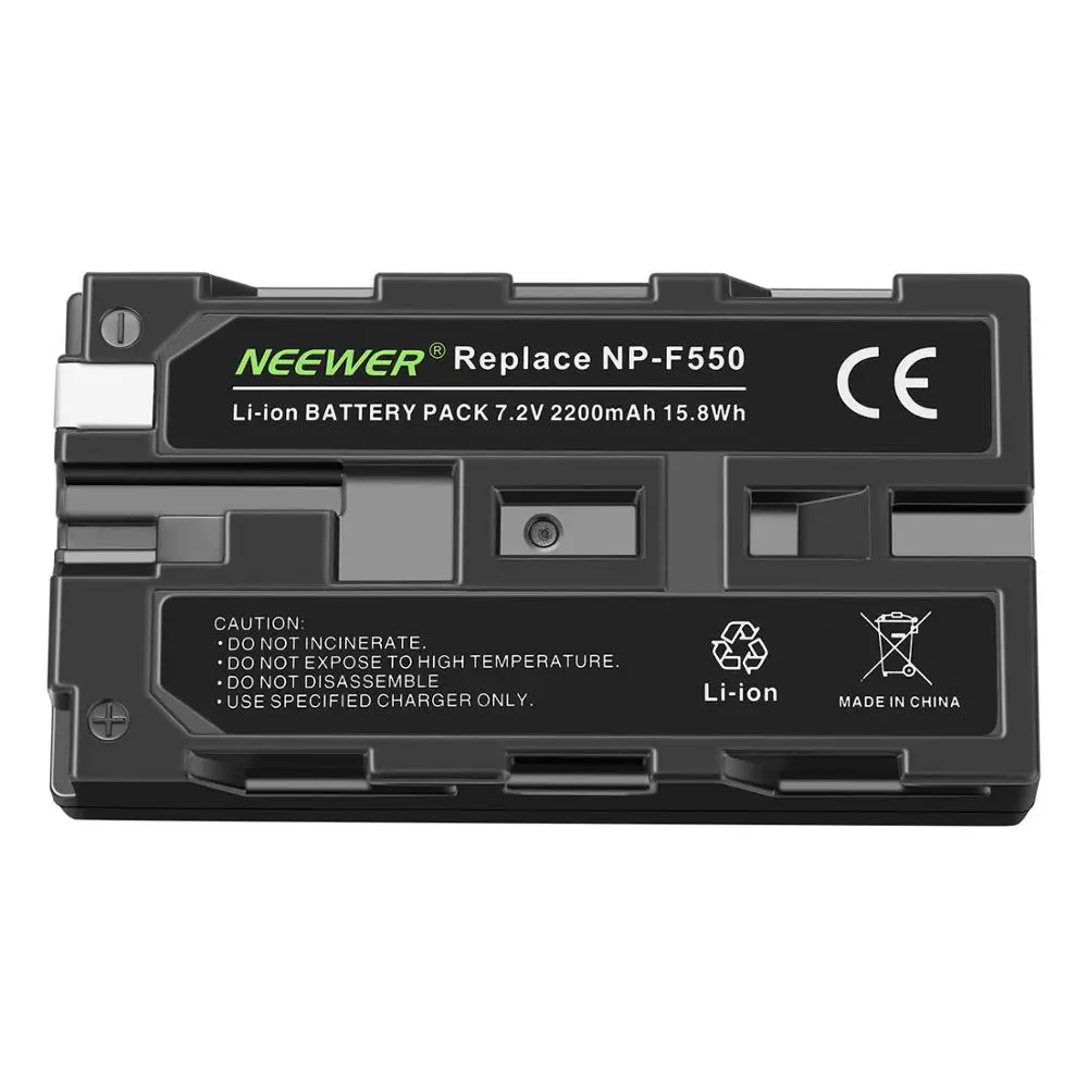 Neewer 176 LED Video Light Lighting Kit: Dimmable 176 LED Panel with 2200mAh Li-ion Battery+USB Battery Charger+Carrying Case
Neewer 176 LED Video Light Lighting Kit: Dimmable 176 LED Panel with 2200mAh Li-ion Battery+USB Battery Charger+Carrying Case