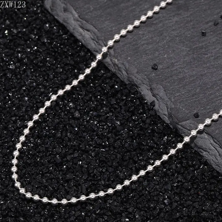 New 2021 High Quality Fashion Jewelry Holiday Gift Double Face Emotional Necklace For Women Pendant Chains For Men Wholesale
New 2021 High Quality Fashion Jewelry Holiday Gift Double Face Emotional Necklace For Women Pendant Chains For Men Wholesale