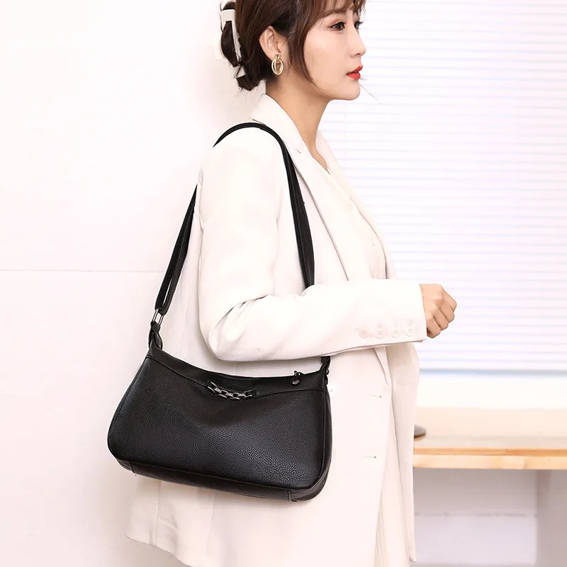 Classic Vintage Bags Retro Female Leather Messenger Bags for Girls Ladies two layers Crossbody Bag for Women Handbags 2020 New
Classic Vintage Bags Retro Female Leather Messenger Bags for Girls Ladies two layers Crossbody Bag for Women Handbags 2020 New