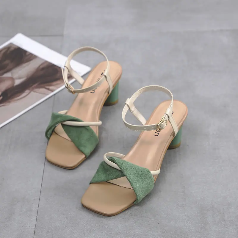 New Arrvals Fashion Women Sandals Summer Thick Heel Peep-toe Buckle Strap Sandals Female Casual Women Shoes 4 Colors Available
New Arrvals Fashion Women Sandals Summer Thick Heel Peep-toe Buckle Strap Sandals Female Casual Women Shoes 4 Colors Available