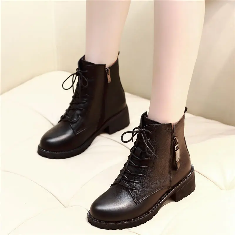 2020 Gothic Punk Winter Autumn Womens Shoes Chunky High Heels Black Lace Up Platform Ankle Combat Boots For Women K0089
2020 Gothic Punk Winter Autumn Womens Shoes Chunky High Heels Black Lace Up Platform Ankle Combat Boots For Women K0089