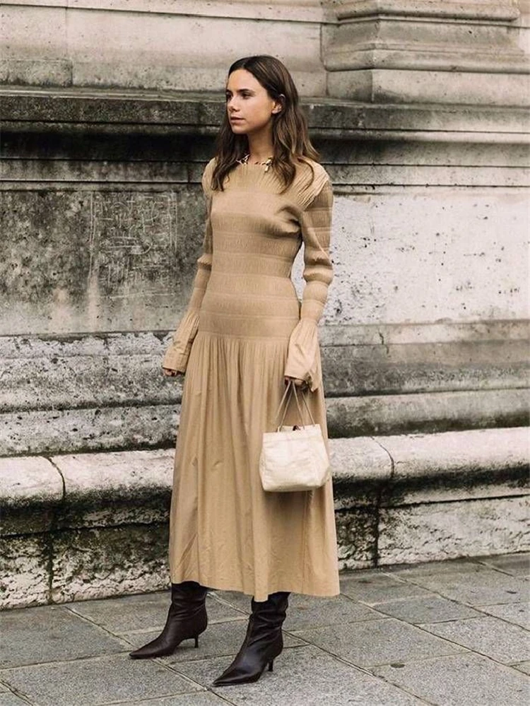 2020 Simple Summer Dress Half Wrapped Flare Sleeve Threaded Casual Midi Dress Women Clothes
2020 Simple Summer Dress Half Wrapped Flare Sleeve Threaded Casual Midi Dress Women Clothes